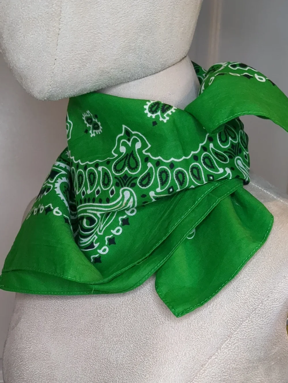 Vintage 70s Hav-A-Hank Green Bandana Scarf Western Rodeo Cowboy Feetival